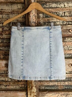 Stradivarius Light Wash Faded Blue Denim Mini Skirt, Retro Y2k Streetwear, 6